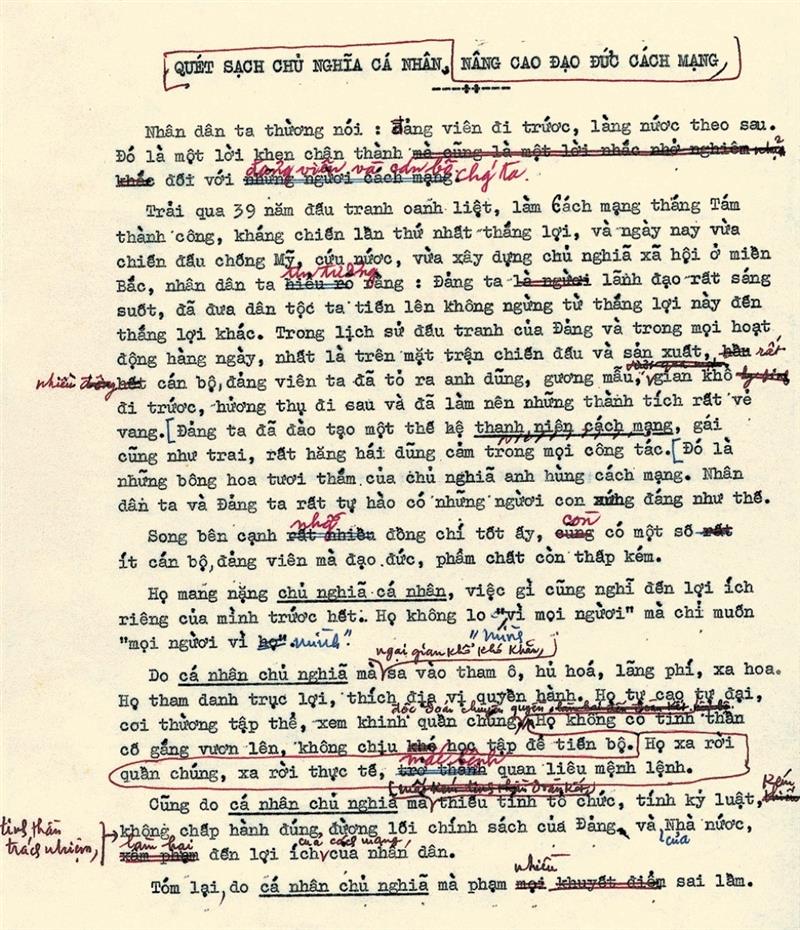 Một trang bản thảo bài viết của Chủ tịch Hồ Chí Minh: “Nâng cao đạo đức cách mạng, quét sạch chủ nghĩa cá nhân” (3/2/1969)