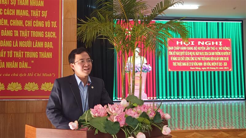 Đồng chí Nguyễn Văn Lộc - Tỉnh ủy viên, Bí thư Huyện ủy 