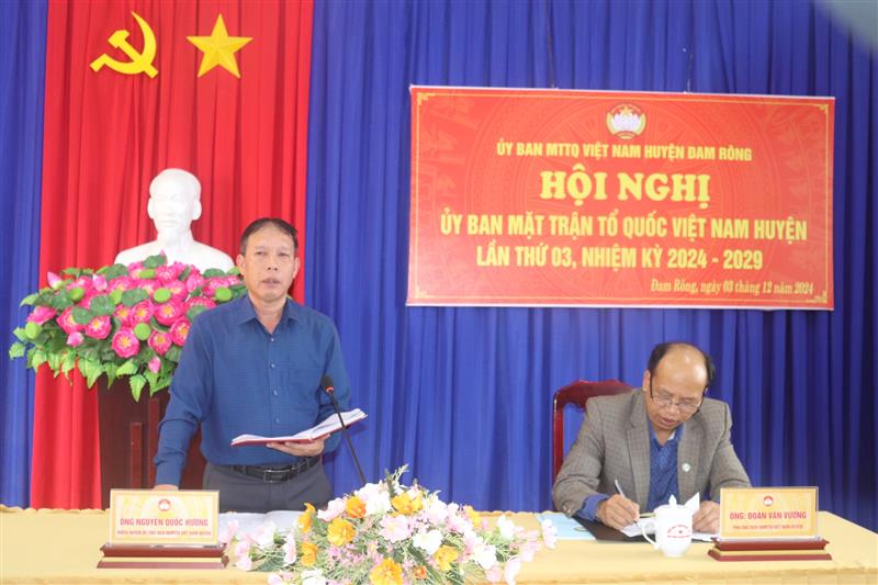 Đồng chí Nguyễn quốc Hương - Chủ tịch ủy ban MTTQ Việt Nam huyện phát biểu