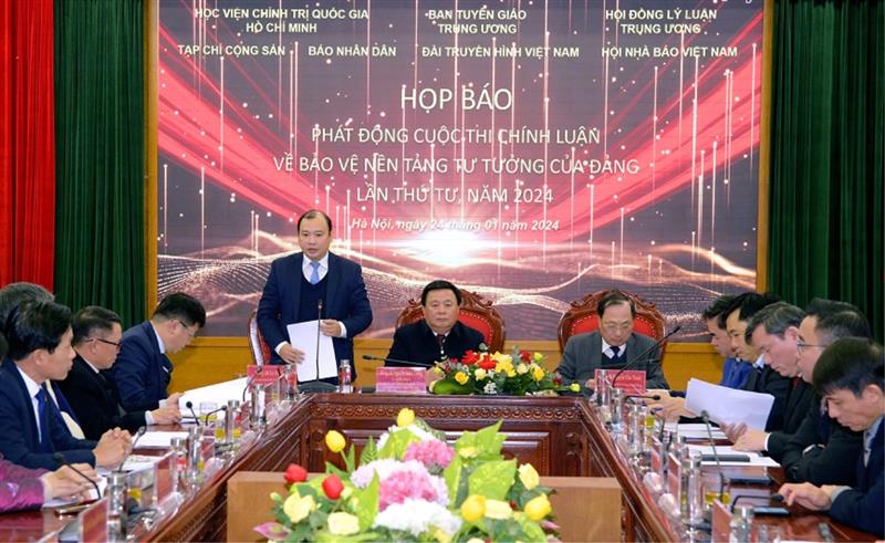 Học viện Chính trị quốc gia Hồ Chí Minh chủ trì, phối hợp cùng Ban Tuyên giáo Trung ương, Hội đồng Lý luận Trung ương, Tạp chí Cộng sản, Báo Nhân dân, Đài Truyền hình Việt Nam và Hội Nhà báo Việt Nam tổ chức họp báo phát động “Cuộc thi chính luận về bảo vệ nền tảng tư tưởng của Đảng lần thứ tư, năm 2024”  (Nguồn: dangcongsan.vn)