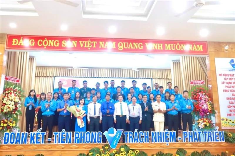 cac-dong-chi-uy-ban-hoi-lhtn-viet-nam-huyen-dam-rong-k.jpg