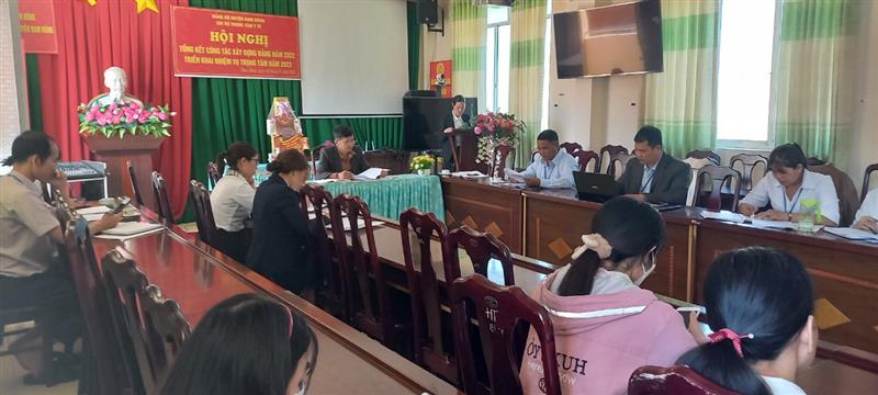 Chi bộ Trung Tâm Y tế huyện tổng kết công tác xây dựng Đảng năm 2022, phương hướng nhiệm vụ năm 2023
