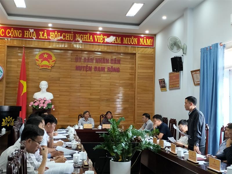 Đại biểu tham dự phát biểu tại Hội nghị