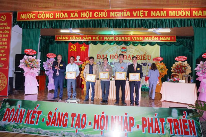 Đại hội nông dân xã Phi Liêng