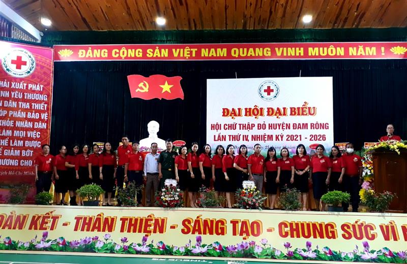  Ban Chấp hành Hội chữ thập đỏ huyện khóa IV, nhiệm kỳ 2021 - 2026 