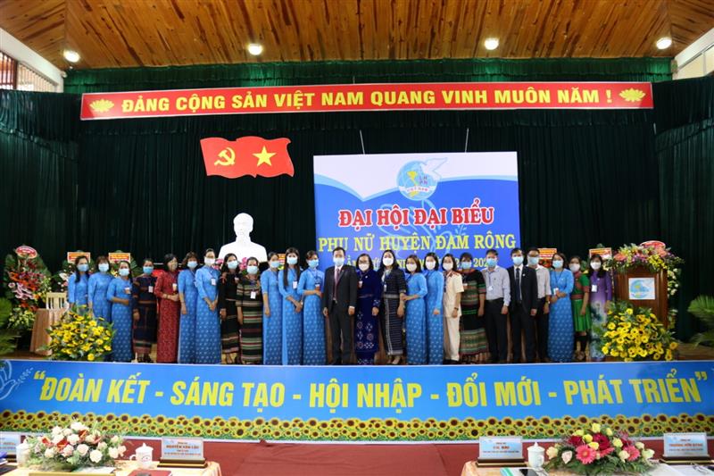  Ra mắt Ban Chấp hành Hội LHPN huyện Đam Rông khóa IV, nhiệm kỳ 2021 - 2026