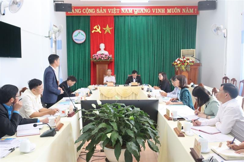 Toàn cảnh buổi làm việc