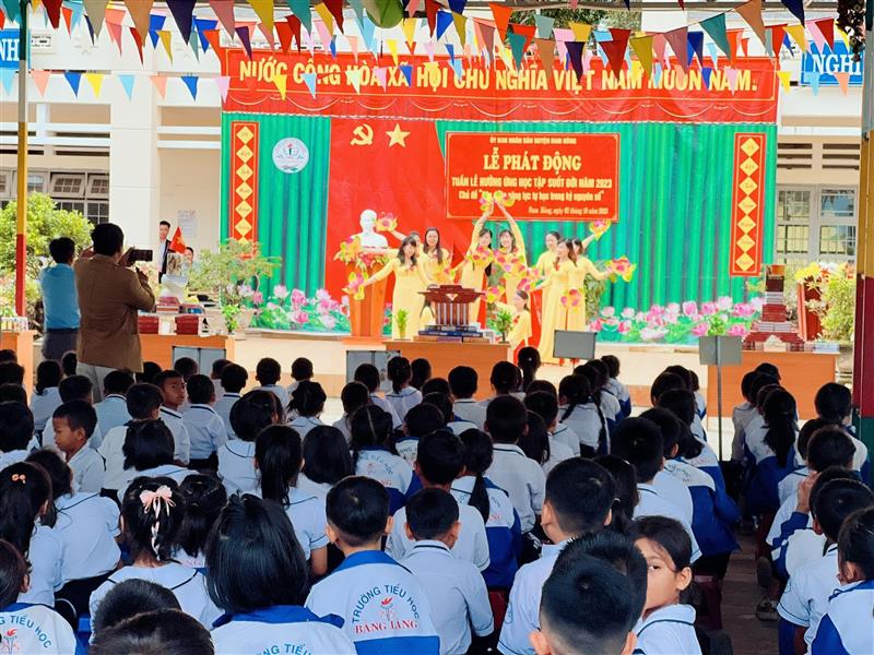 Toàn cảnh buổi lễ phát động