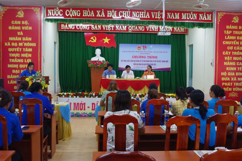 Toàn cảnh chương trình đối thoại