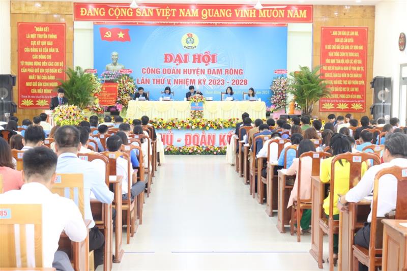 Toàn cảnh Đại hội