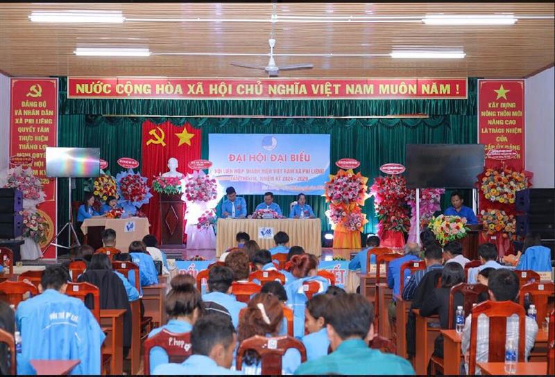 Đại hội cơ sở Hội LHTN Việt Nam xã Phi Liêng nhiệm kỳ 2024 - 2029.jpg Đại hội cơ sở Hội LHTN Việt Nam xã Phi Liêng nhiệm kỳ 2024 - 2029.jpg