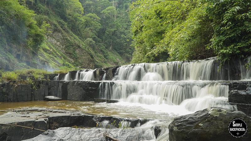 Thác bảy tầng xã Phi Liêng - một điểm tham quan du lịch hấp dẫn với du khách Thác bảy tầng xã Phi Liêng - một điểm tham quan du lịch hấp dẫn với du khách