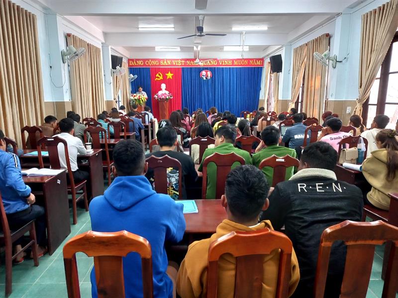 Toàn cảnh lễ khai giảng lớp bồi dưỡng nhận thức về đảng đợt 1 năm 2023 Toàn cảnh lễ khai giảng lớp bồi dưỡng nhận thức về đảng đợt 1 năm 2023
